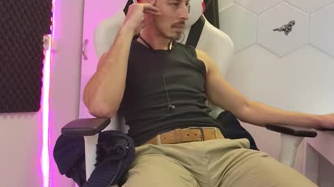 Master Dominance  online show from December 20, 11:39 am