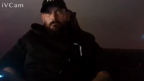 donchriiis online show from November 6, 11:41 pm