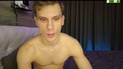 Nikon online show from January 10, 8:22 pm