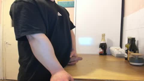 menu  below online show from April 21, 6:03 pm