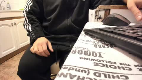 menu  below online show from January 11, 9:25 pm