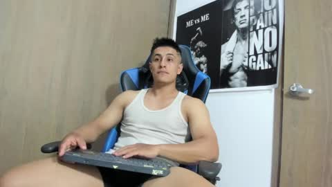 dorman_boy online show from April 20, 3:09 am