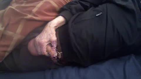 Hello  welcome to Slutsville  I am the Naked Chef  really  but you may call me Peter online show from October 8, 11:25 am