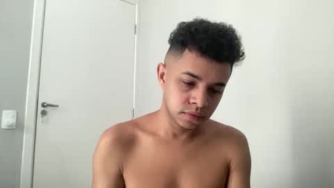 dotadinha online show from April 2, 2:47 pm