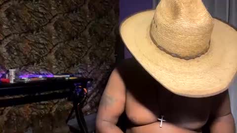 MrPirated online show from January 4, 7:55 am