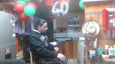 Dr  Simon online show from December 19, 8:24 am