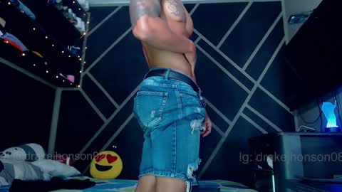 Drake online show from March 14, 5:03 am