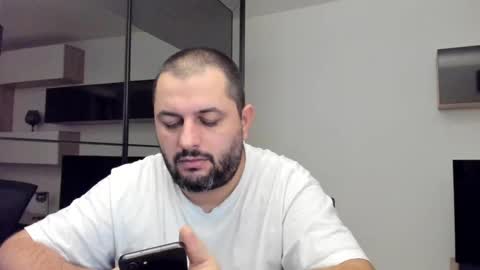 Draven A online show from January 4, 4:44 am