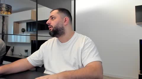 Draven A online show from February 10, 6:09 am