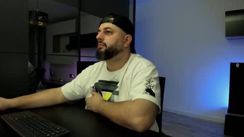 DravenPeak online show from March 22, 6:24 pm