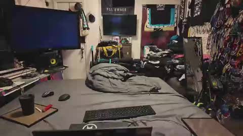 Dream Maker online show from January 1, 11:51 pm