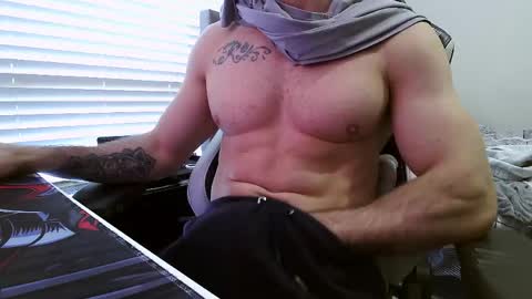 Dreaming on going live with a woman p online show from April 8, 8:25 am