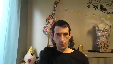 dreamguy38 online show from November 5, 8:16 am