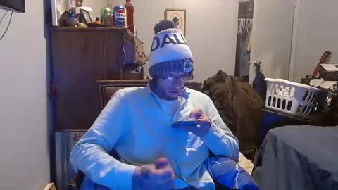 drewyurmom5633 online show from December 5, 4:53 am