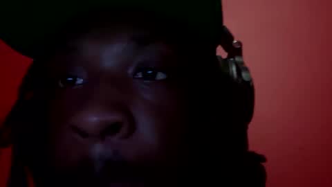 Snapshot of drkmelanin chatting on January 30, 12:37 pm B1GW1LLYDAGOAT online show from January 30, 12:37 pm