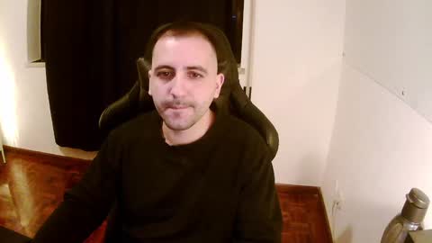 droooooones online show from February 7, 9:04 pm