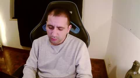 droooooones online show from February 22, 11:54 pm