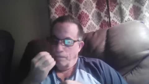 drthick1224 online show from October 22, 9:46 am