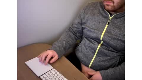 FloFrenchCurv288 online show from January 8, 12:49 am