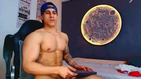 duran_dhikol1 online show from March 14, 5:36 am