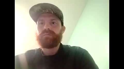dust0n22 online show from May 20, 1:50 pm