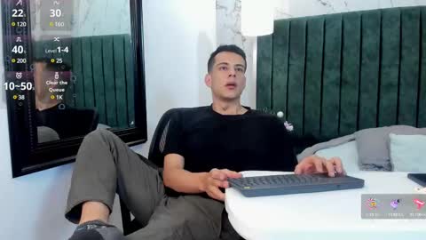 Dustin Sonne online show from February 23, 3:50 am