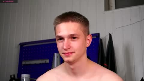 Dustyn online show from October 30, 5:03 pm