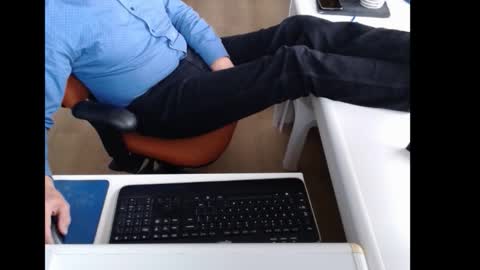 dutchpornking2 online show from November 10, 8:19 am