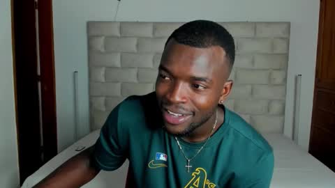 Dylan Taylor online show from February 9, 3:55 am