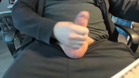 ebear609 online show from January 10, 11:20 pm