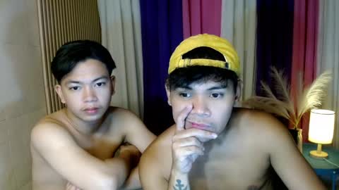 echo_twink online show from April 29, 5:30 pm