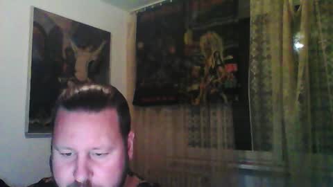 Edward online show from October 1, 5:39 pm