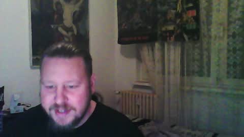 Edward online show from December 9, 7:13 pm