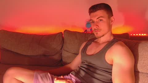 Eddie online show from December 5, 2:31 am