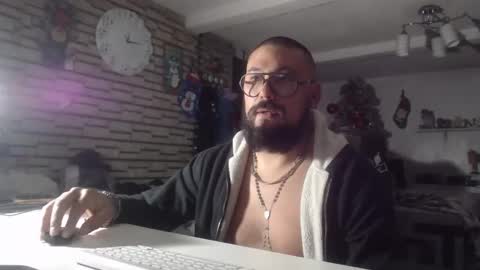 edgarram83 online show from December 22, 6:32 am