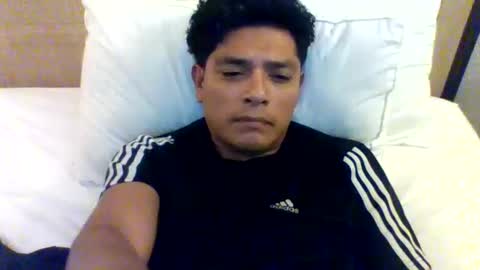 eduardo0084 online show from December 6, 1:40 am