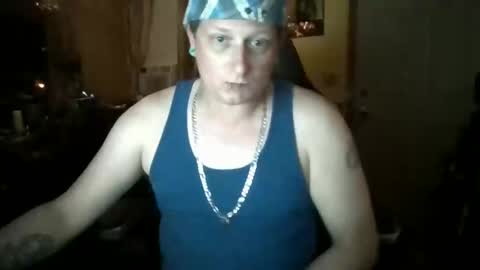 edwardaims_2please online show from September 9, 3:17 am