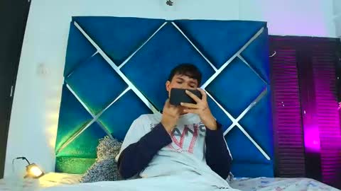 Edwin online show from April 17, 1:14 pm