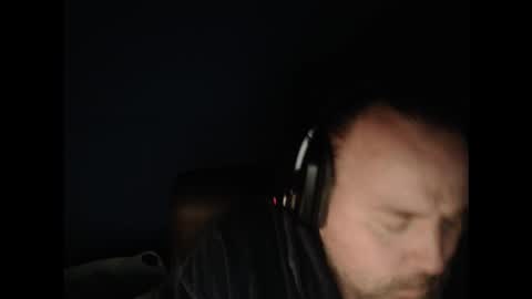 Eh Mac online show from November 28, 11:06 pm