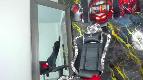 Eithan online show from March 13, 1:19 pm