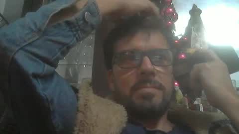 el_principe_veryhot online show from May 8, 1:50 am
