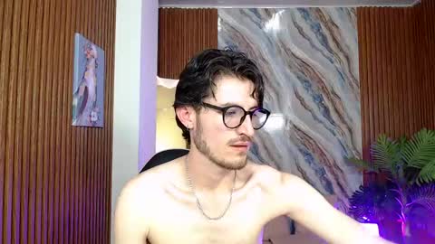 eldon_tay online show from April 21, 7:20 pm