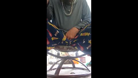 elgringosucio online show from April 30, 1:51 pm