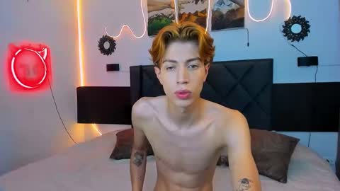 Snapshot of eliann_adam chatting on December 7, 12:24 pm eliann_adam online show from December 7, 12:24 pm