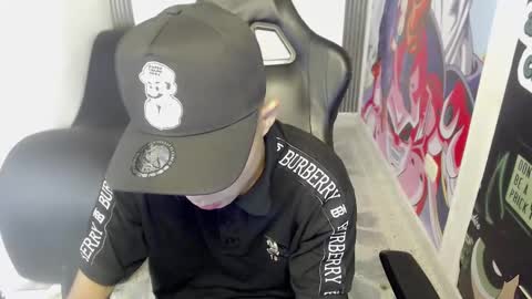 Snapshot of elii_797 chatting on January 24, 1:47 pm bby-santy online show from January 24, 1:47 pm