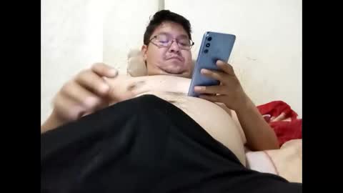 elimposstor online show from November 8, 2:31 pm