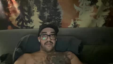 Snapshot of elitealex87 chatting on September 25, 9:19 am elitealex87 online show from September 25, 9:19 am