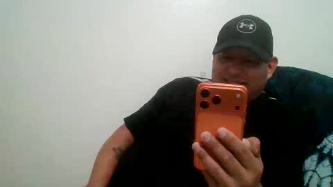 elmario24 online show from February 3, 8:30 am