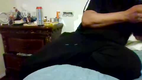 elmario24 online show from December 5, 5:58 am