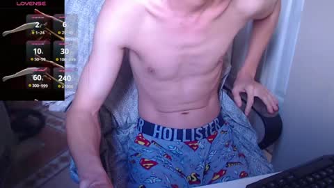 Zeki online show from April 3, 8:49 pm